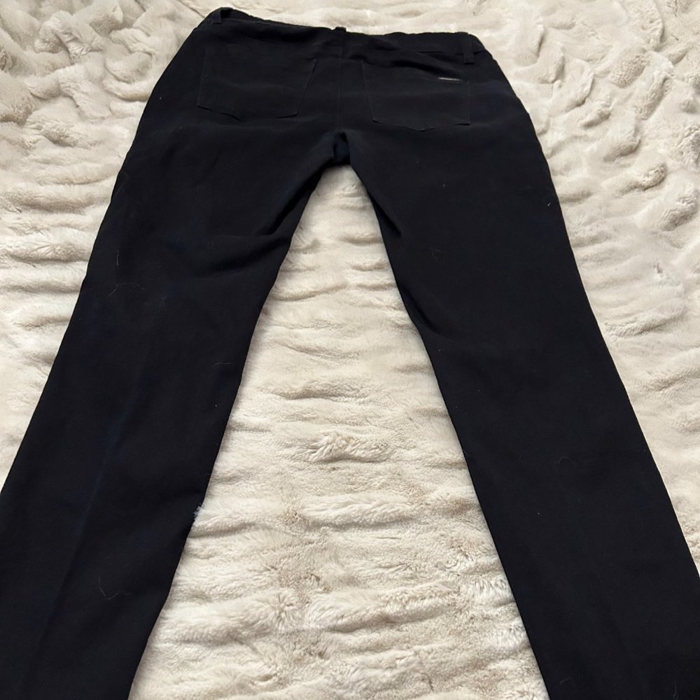 White House Black Market, Size 6 Black Skinny Jeans